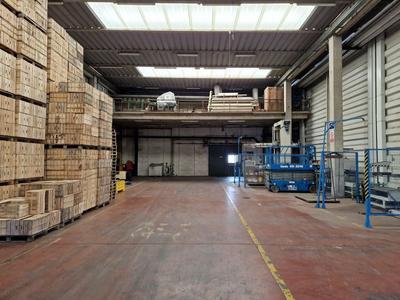 Fabbricati industriali in vendita