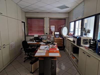 Fabbricati industriali in vendita