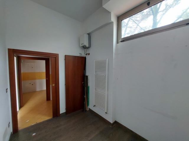 #16172 Ristorante in palazzina residenziale in vendita - foto 17