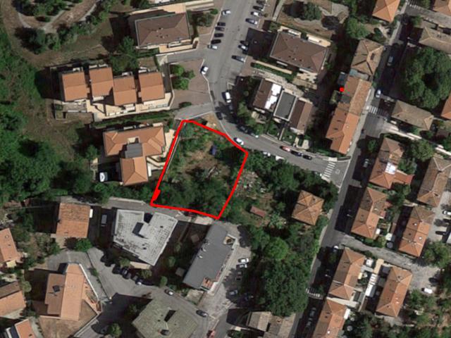 #17481 Terreno edificabile di 1050 mq in vendita - foto 1