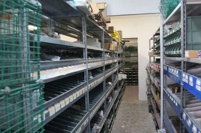 #17549 Negozi e magazzini in vendita - foto 4