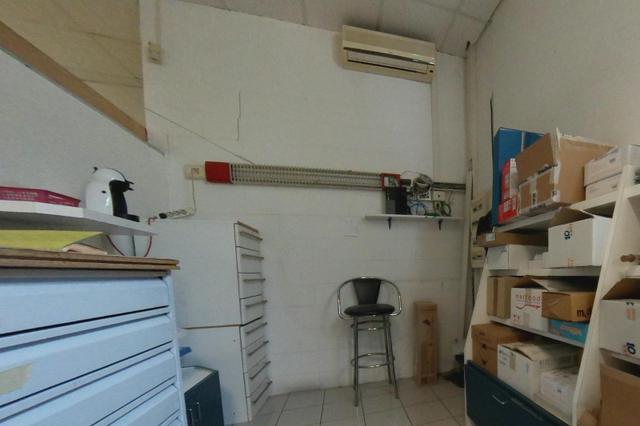 #17565 Negozio in complesso commerciale in vendita - foto 3