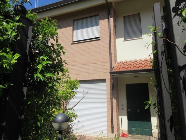 Villette a schiera in vendita