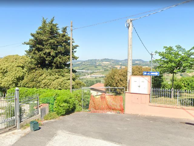 #17897 Aree urbane edificabili e terreni agricoli in vendita - foto 3