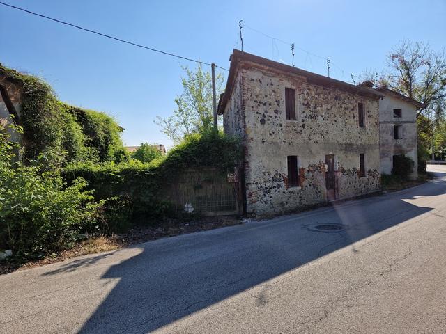 #17919 Terreno edificabile residenziale con fabbricati diruti in vendita - foto 5