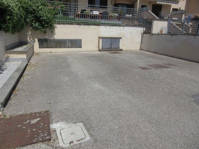 Posti auto in vendita