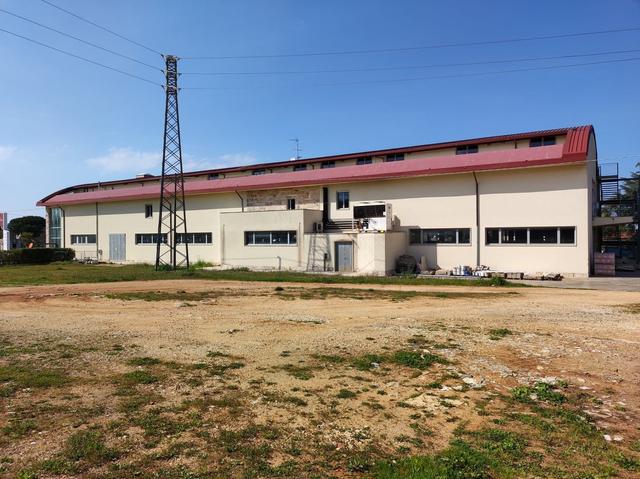 #18114 Complesso commerciale con pertinenze in vendita - foto 13