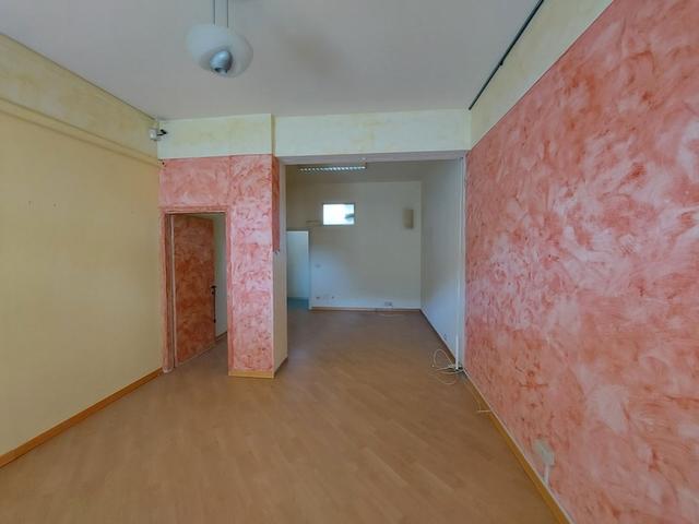 #18222 Negozio di 39 mq al piano terra in vendita - foto 3