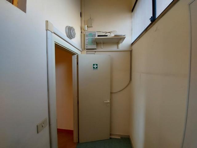 #18222 Negozio di 39 mq al piano terra in vendita - foto 4