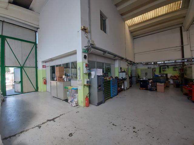 #18232 Porzione di capannone artigianale con quota di terreno in vendita - foto 9