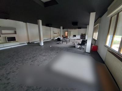 Stabilimenti produttivi in vendita