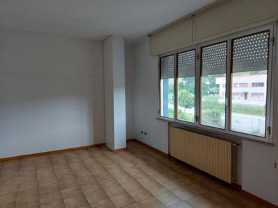 Stabilimenti produttivi in vendita