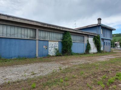 Stabilimenti produttivi in vendita
