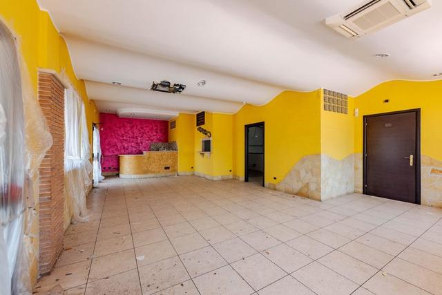 #18465 Negozio ex ristorante in zona residenziale in vendita - foto 4