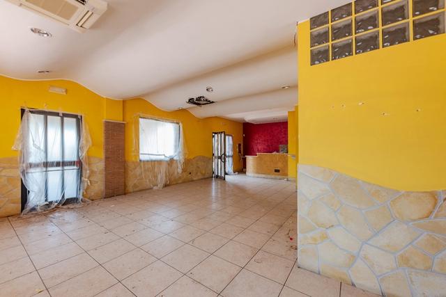 #18465 Negozio ex ristorante in zona residenziale in vendita - foto 13