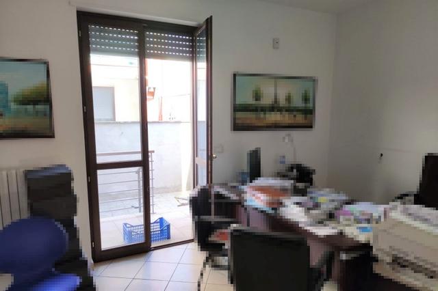 #18714 Ufficio piano terra in complesso residenziale in vendita - foto 8