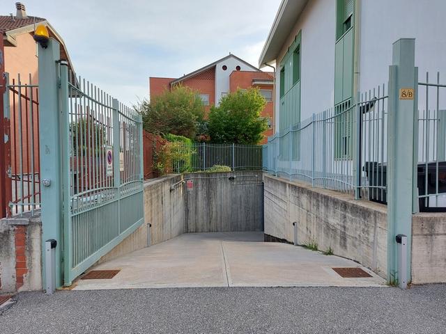 #18772 Laboratorio al piano secondo con due garage in vendita - foto 9