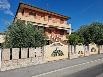 Ville in vendita