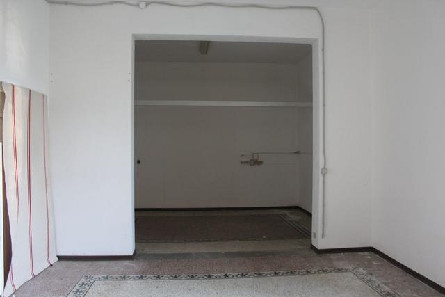 #18952 Negozio/laboratorio con area pertinenziale in vendita - foto 7