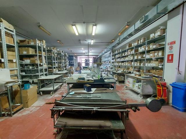 #19018 Opificio industriale con corte esterna in vendita - foto 10