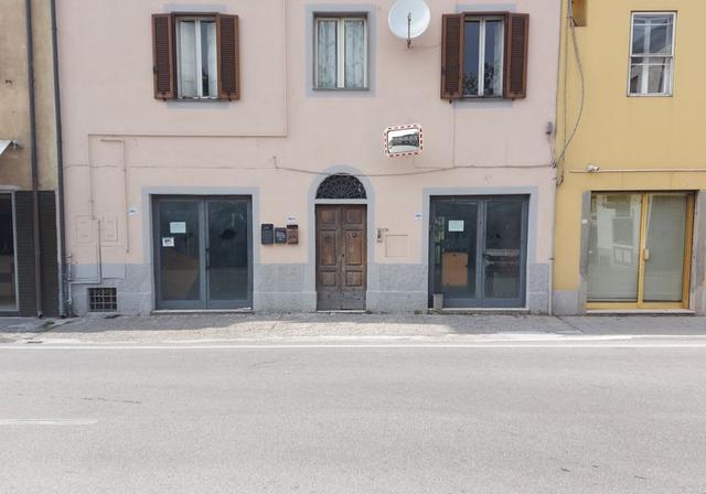 #19029 Locale commerciale con cantina in vendita - foto 2