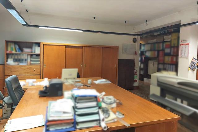 #19112 Locale direzionale con parcheggio esclusivo in vendita - foto 16
