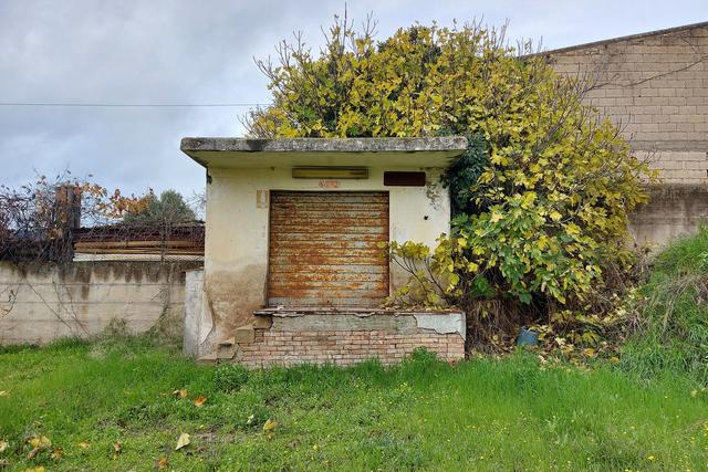 #19432 Complesso artigianale con cortile e pertinenze in vendita - foto 15