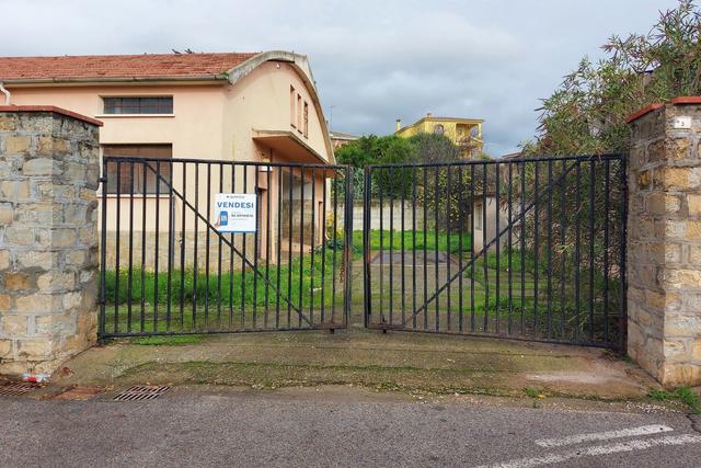 #19432 Complesso artigianale con cortile e pertinenze in vendita - foto 19