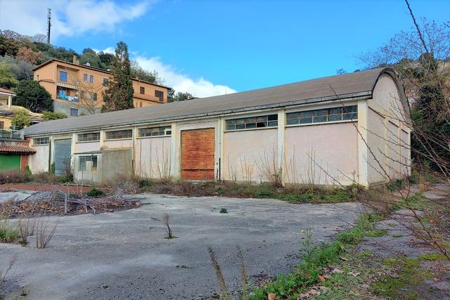 #19439 Complesso artigianale con cortile e pertinenze in vendita - foto 3