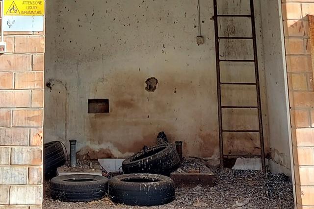 #19439 Complesso artigianale con cortile e pertinenze in vendita - foto 18