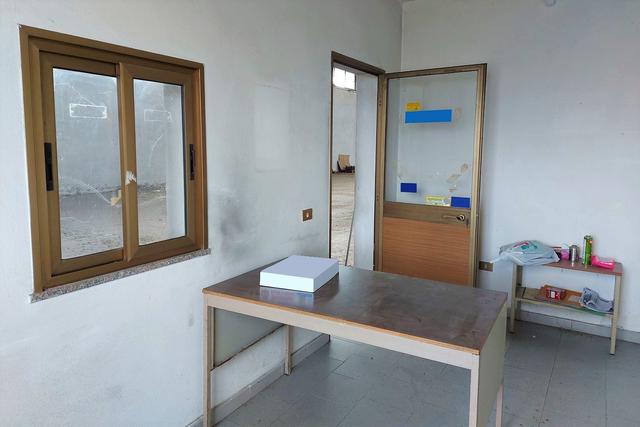 #19445 Complesso artigianale con cortile e pertinenze in vendita - foto 8