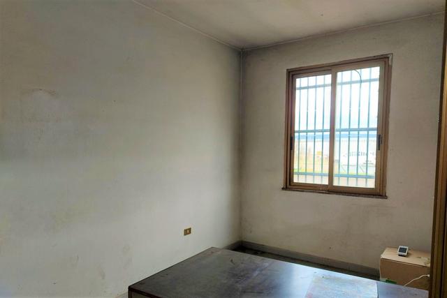 #19445 Complesso artigianale con cortile e pertinenze in vendita - foto 18