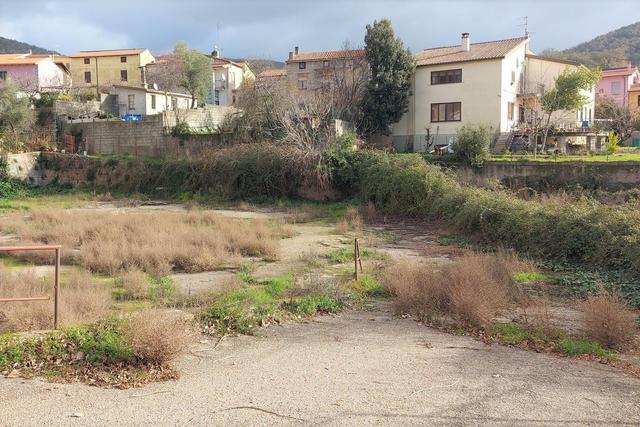 #19451 Complesso artigianale con cortile e pertinenze in vendita - foto 13