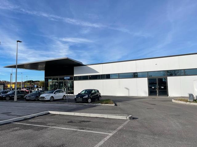 #19470 Fabbricati commerciali a reddito con impianto fotovoltaico in vendita - foto 3
