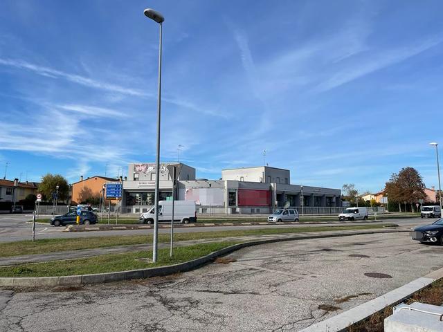 #19470 Fabbricati commerciali a reddito con impianto fotovoltaico in vendita - foto 10