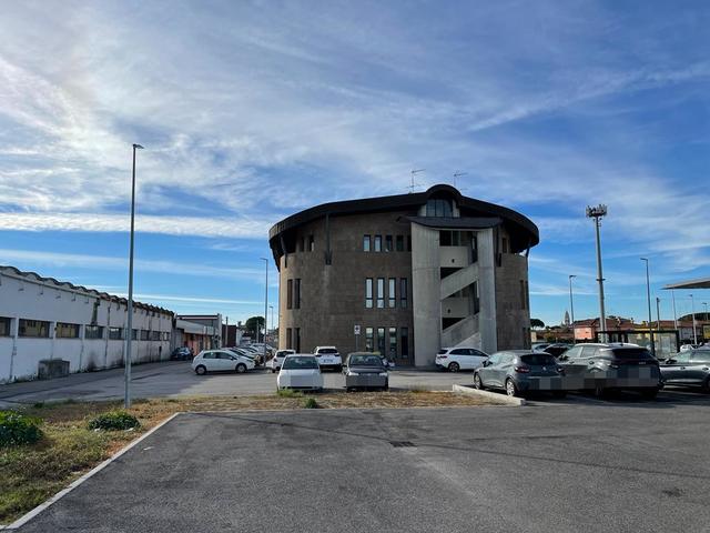 #19470 Fabbricati commerciali a reddito con impianto fotovoltaico in vendita - foto 11