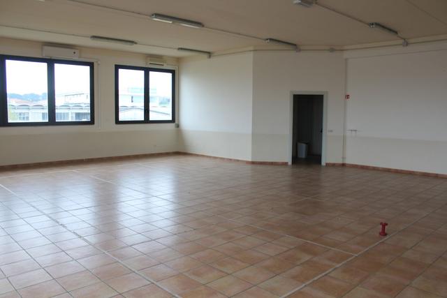 #19537 Palestra in edificio polifunzionale in vendita - foto 1