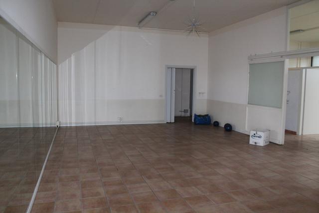 #19537 Palestra in edificio polifunzionale in vendita - foto 2