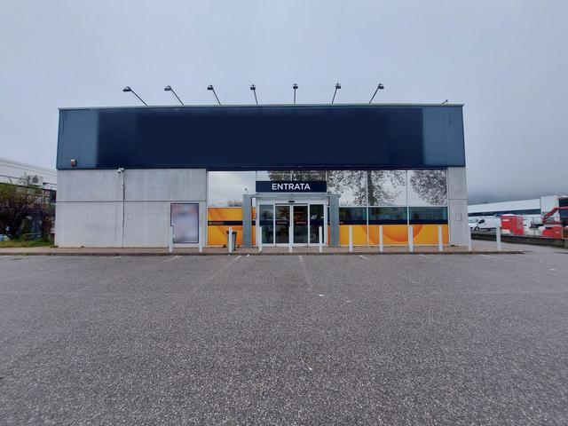 #19578 Capannone a reddito per investimento in vendita - foto 2