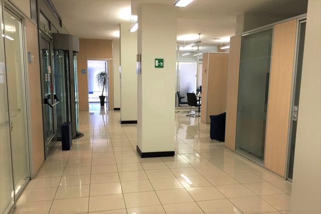#19679 Locali adibiti ad istituto di credito in vendita - foto 3