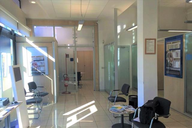 #19689 Locali adibiti ad istituto di credito in vendita - foto 3