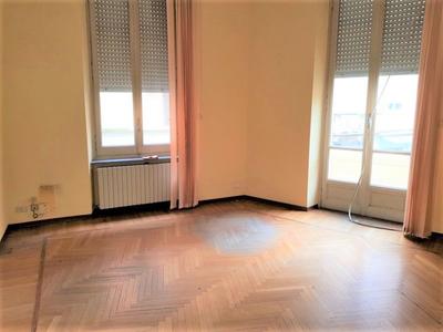 Studi privati in vendita