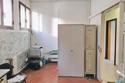 Studi privati in vendita