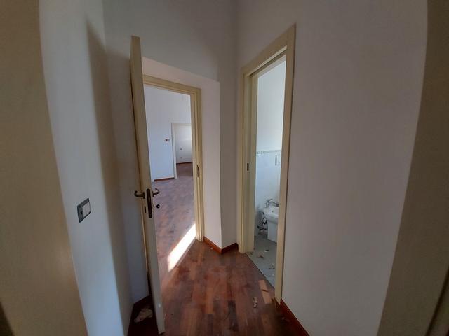 #19783 Appartamento in centro storico, attualmente ufficio con possibilità di cambio d’uso in residenziale in vendita - foto 5