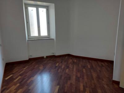 Studi privati in vendita
