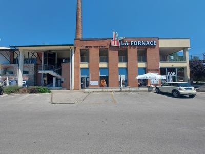 Studi privati in vendita
