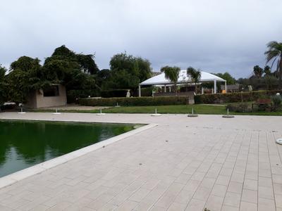 Campi sportivi in vendita
