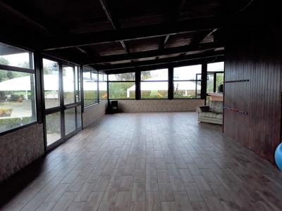 Campi sportivi in vendita