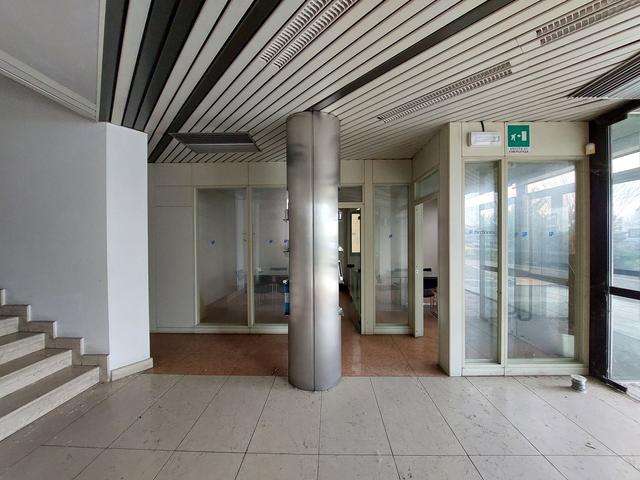 #19861 Complesso industriale con pertinenze in vendita - foto 16