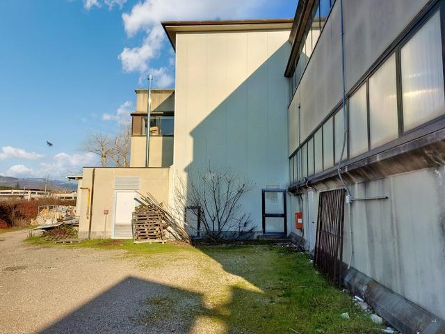 #19862 Porzione di capannone ad uso magazzino in vendita - foto 4